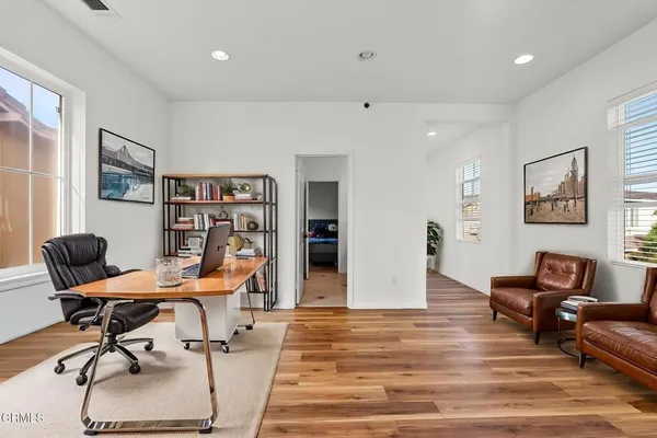 $899,000 | 511 Nile River Drive, Oxnard, CA 93036
