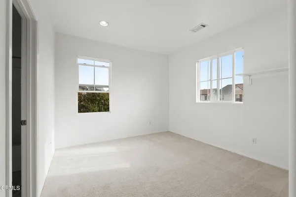 $899,000 | 511 Nile River Drive, Oxnard, CA 93036