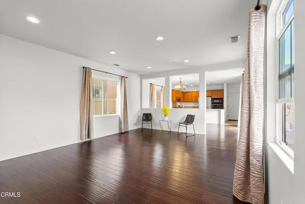 $899,000 | 511 Nile River Drive, Oxnard, CA 93036