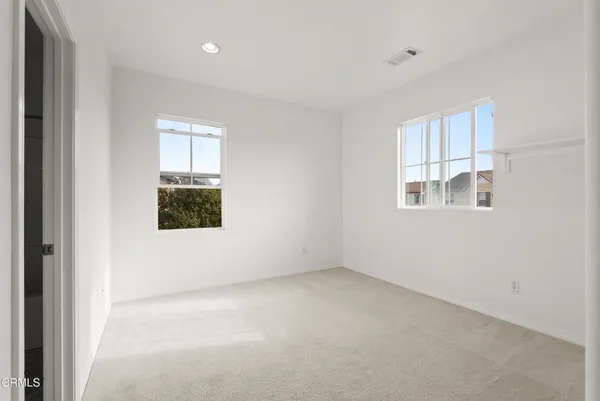 $899,000 | 511 Nile River Drive, Oxnard, CA 93036