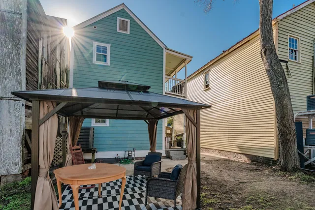 $649,000 | 36 1/2 South Street, Charleston, SC 29403