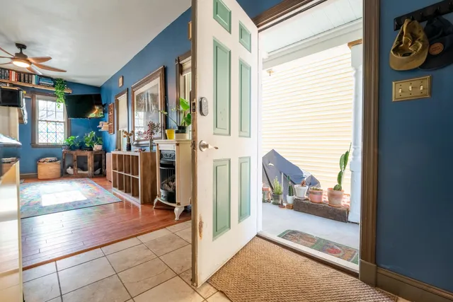 $649,000 | 36 1/2 South Street, Charleston, SC 29403