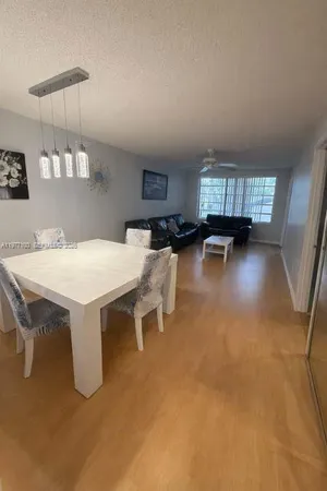 $2,000 | 1701 Northwest 75th Avenue, Unit 208, Plantation, FL 33313