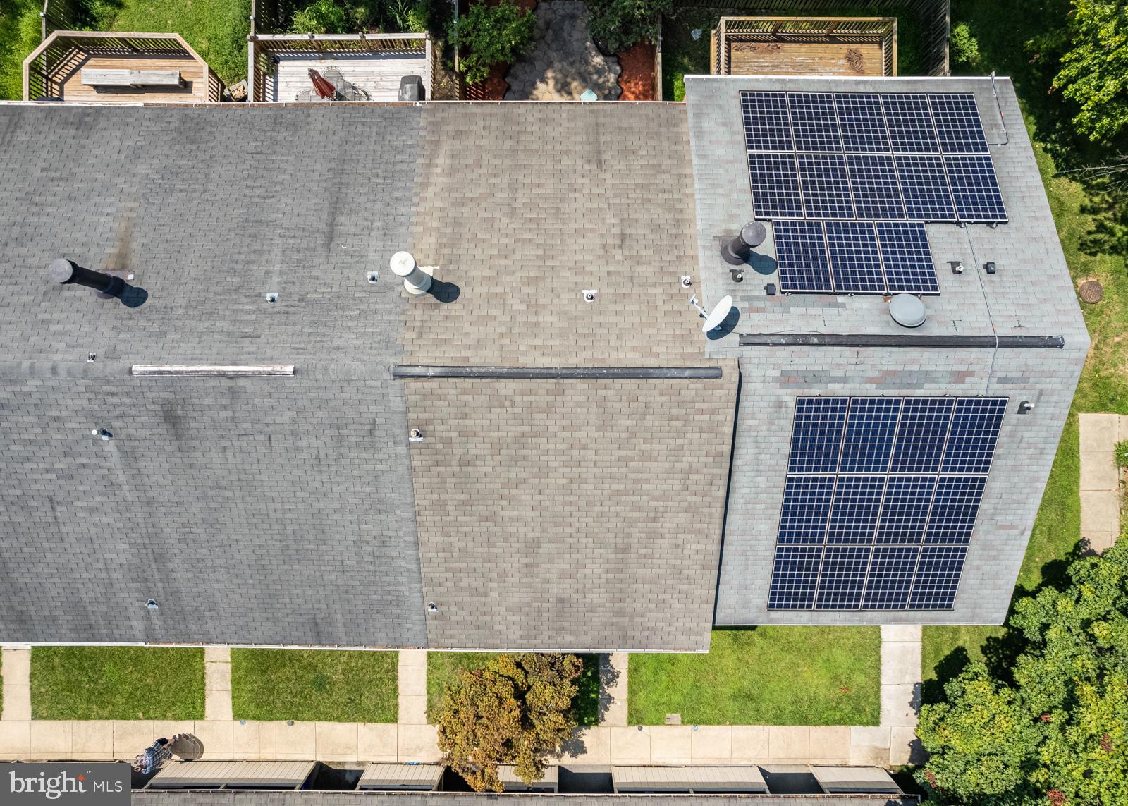 10544 East Wind Way Columbia, MD 21044 - Photo 38 of 42 a view of front door of house