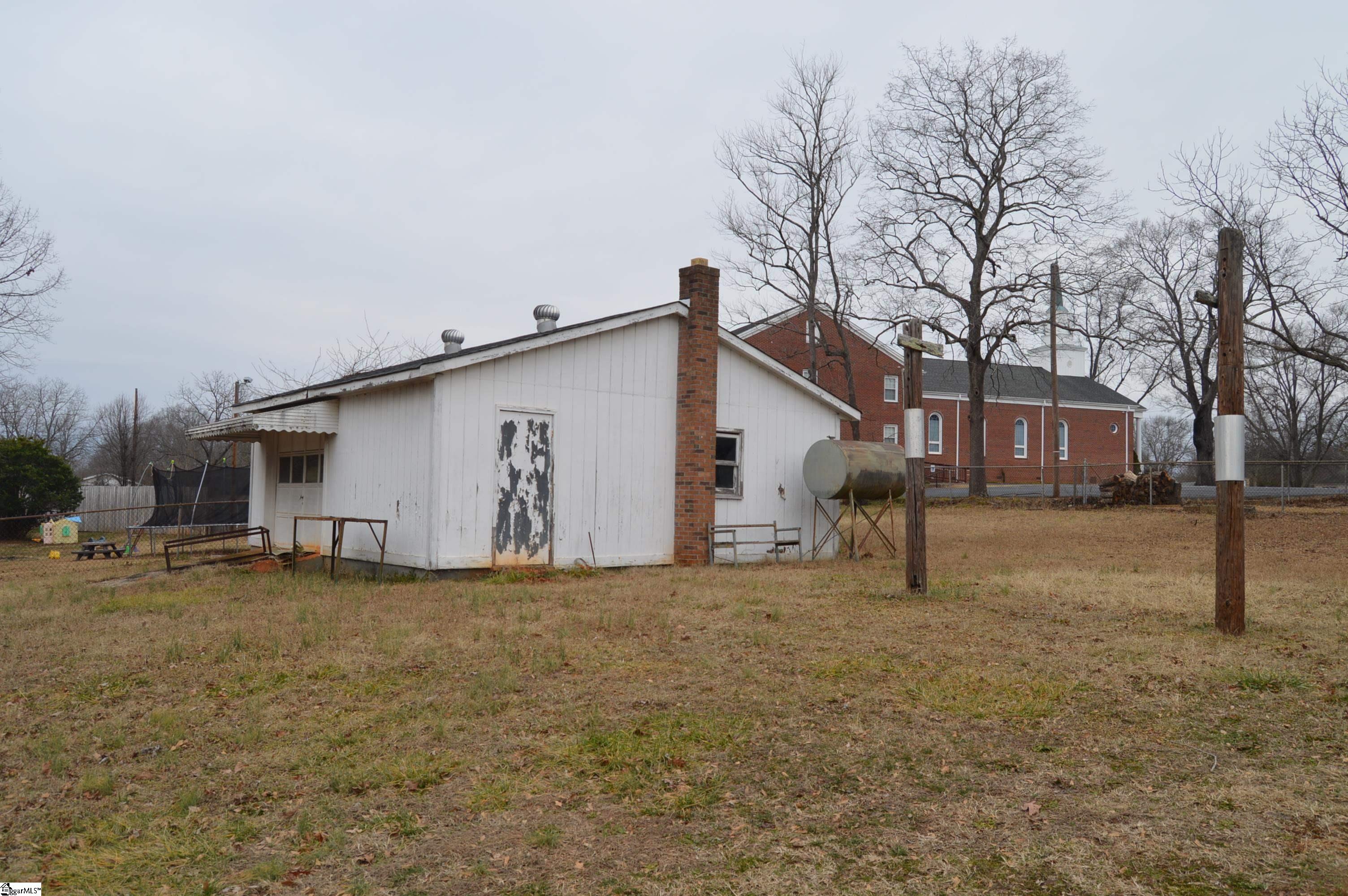 206 West Marion Road Greenville, SC 29617 - Photo 6 of 17 Gallery Image 6