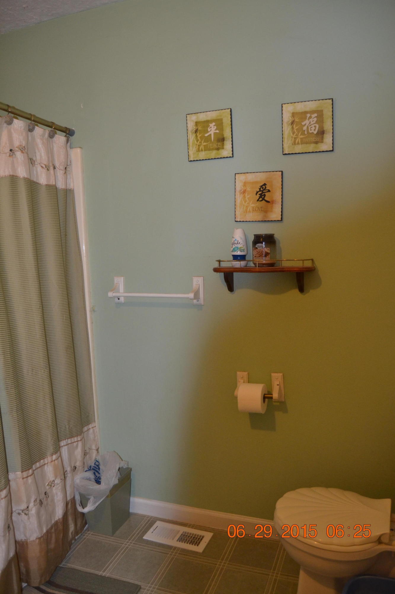 371 Kettle Hollow Road Maynardville, TN 37807 - Photo 7 of 28 Bathroom