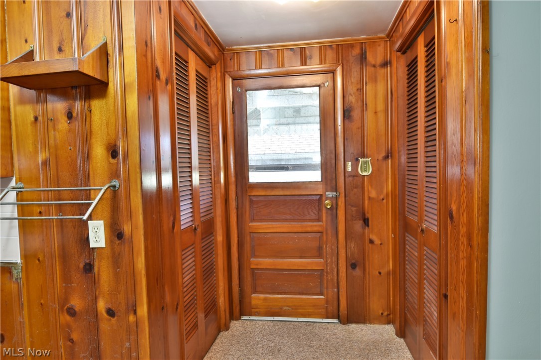 81 Spring Street Southeast Hubbard, OH 44425 - Photo 17 of 35 Gallery Image 17