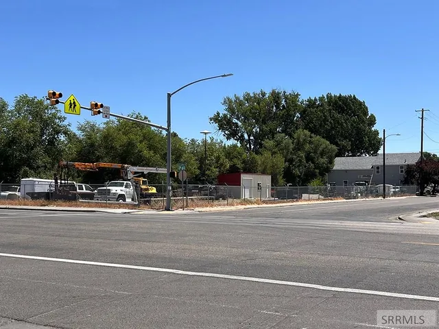 $250,000 | 980 South Broadway Street, Blackfoot, ID 83221