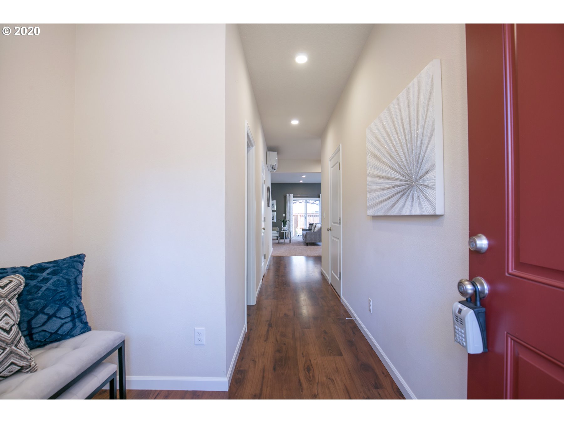 12188 Southwest Versailles Road Portland, OR 97224 - Photo 3 of 32 Gallery Image 3