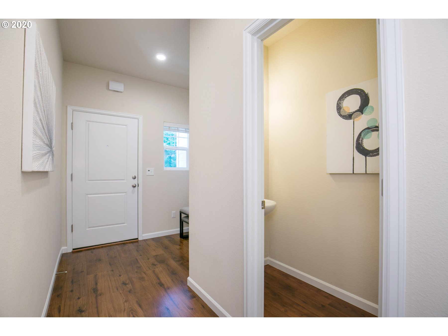 12188 Southwest Versailles Road Portland, OR 97224 - Photo 4 of 32 Gallery Image 4