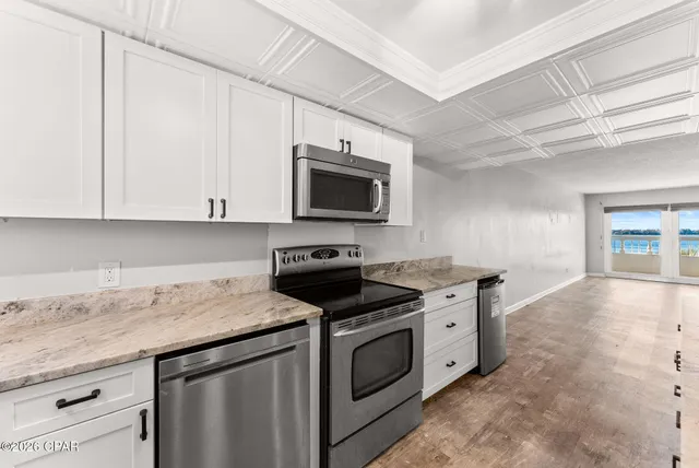 $325,000 | 100 Cherry Street, Unit 406, Panama City, FL 32401