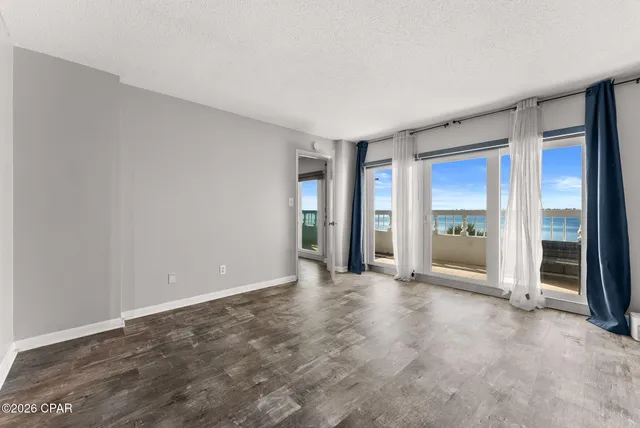 $325,000 | 100 Cherry Street, Unit 406, Panama City, FL 32401