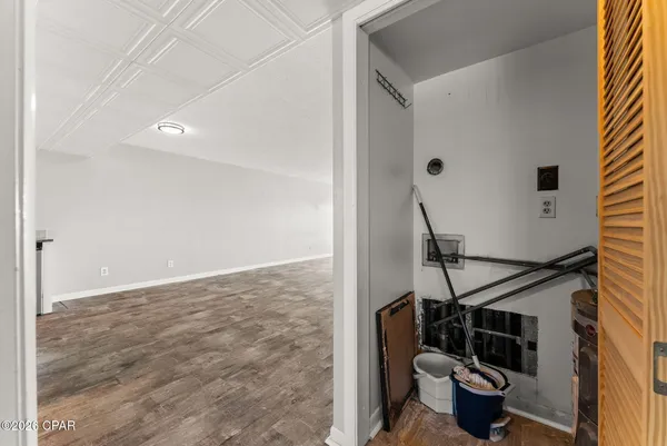 $319,000 | 100 Cherry Street, Unit 406, Panama City, FL 32401