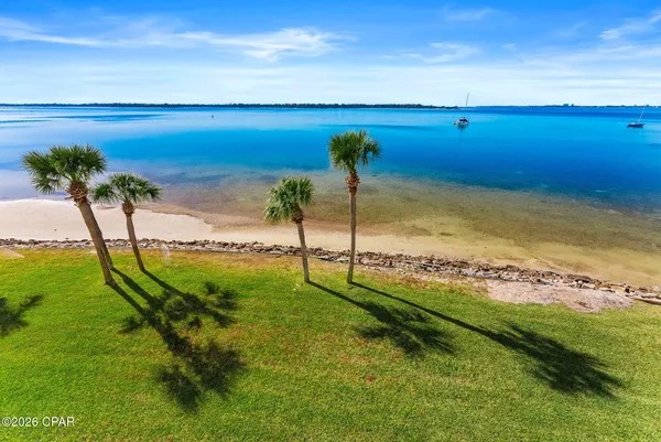 $319,000 | 100 Cherry Street, Unit 406, Panama City, FL 32401