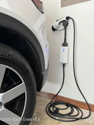 $985,000 | 588 Peregrine Drive, Indialantic, FL 32903