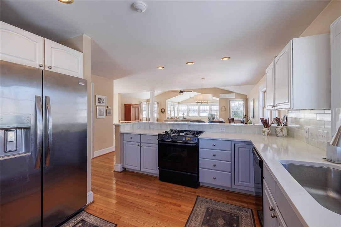 2273 Edgemere Drive Greece, NY 14612 - Photo 32 of 50 All appliances to remain.