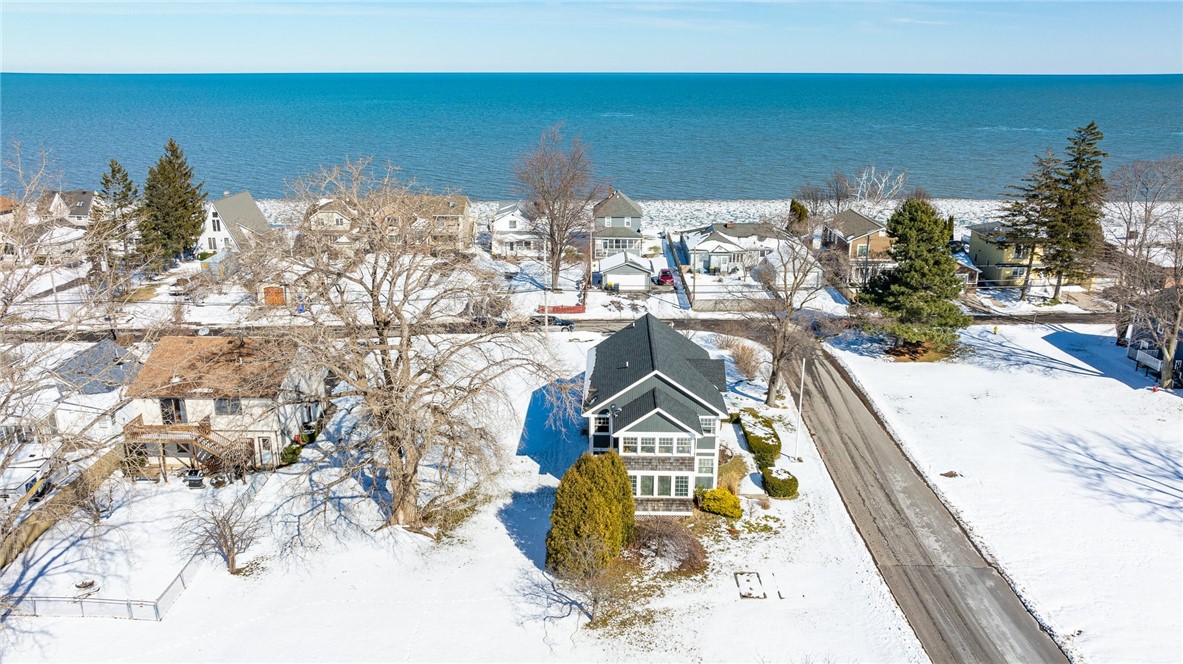 2273 Edgemere Drive Greece, NY 14612 - Photo 6 of 50