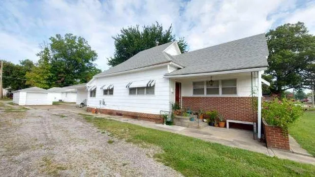 $115,000 | 707 North Joplin Street, Pittsburg, KS 66762