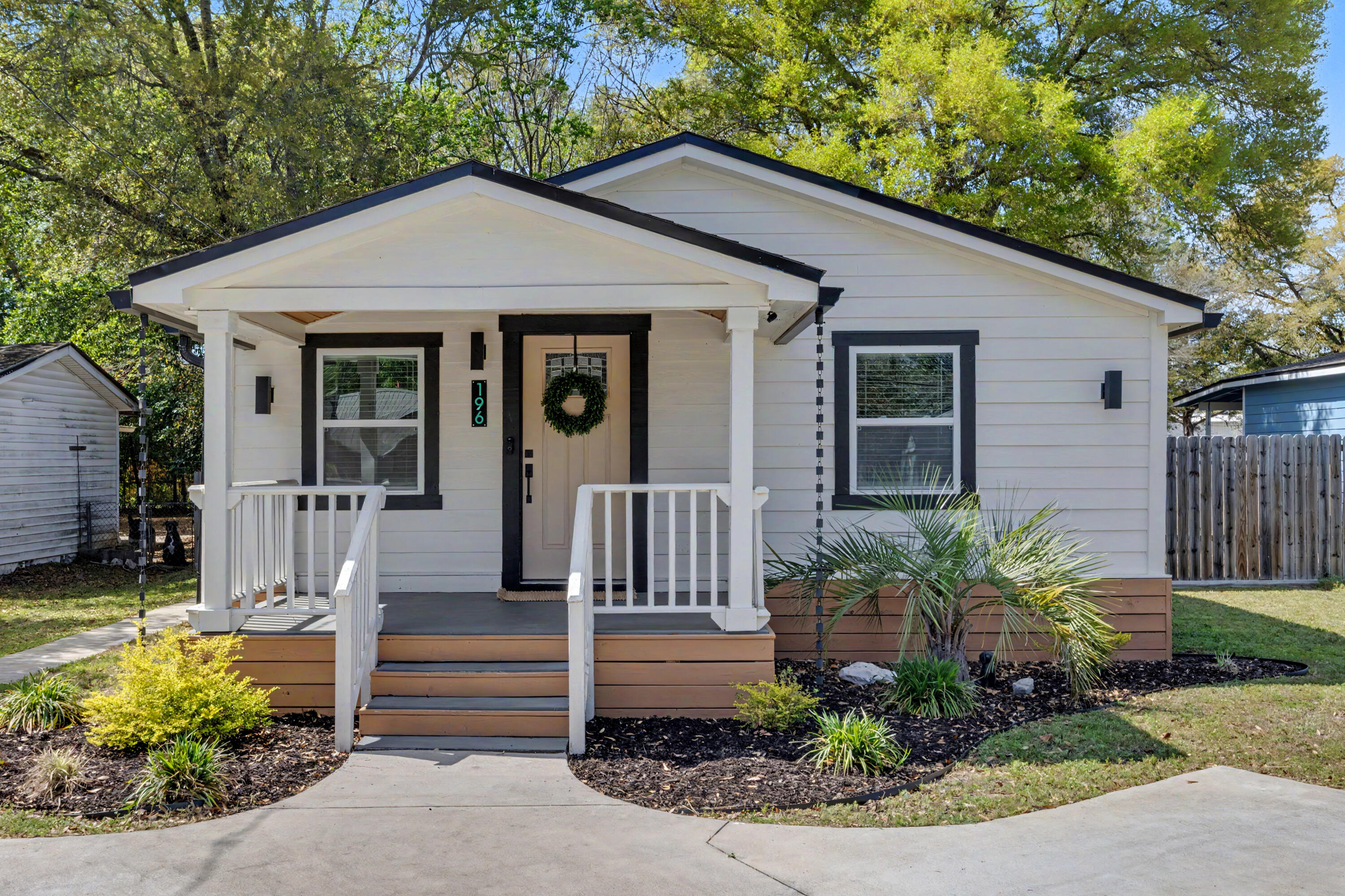 196 Mc Arthur Street Crestview, FL 32539 - Photo 2 of 40 1-01