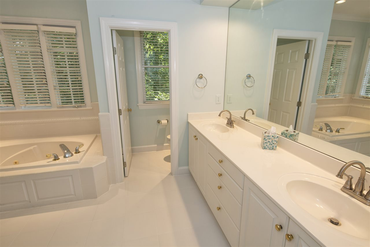 1121 Tazwell Place Raleigh, NC 27612 - Photo 24 of 30 Photo 24