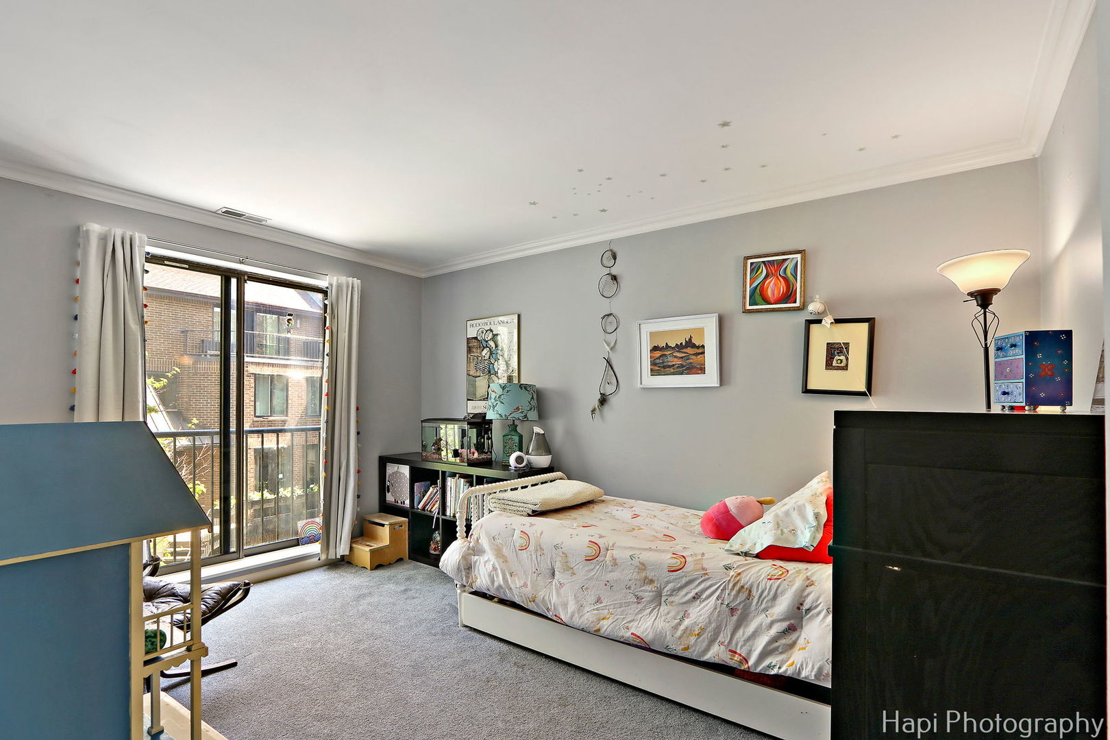 1340 North Sutton Place Chicago, IL 60610 - Photo 25 of 40 a bedroom with a bed and a window