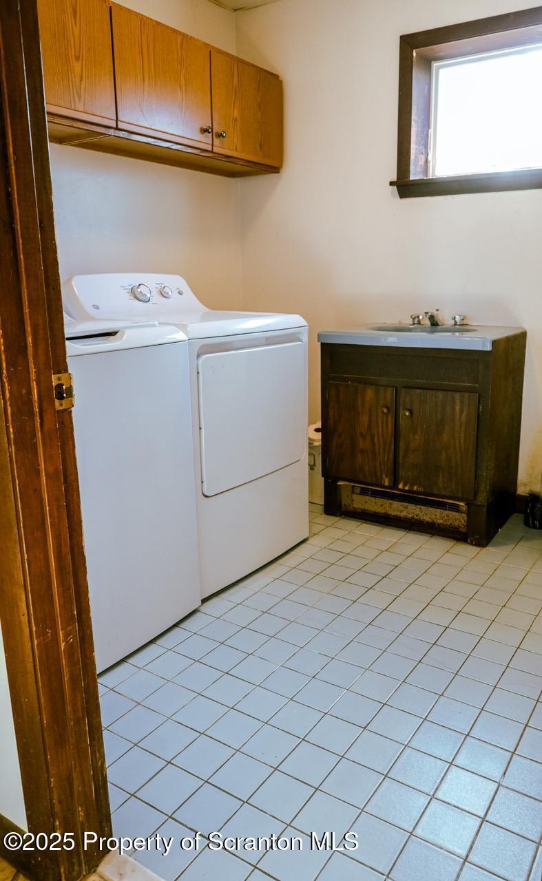 211 Wimmers Road Lake Ariel, PA 18436 - Photo 19 of 65 a utility room with dryer and washer