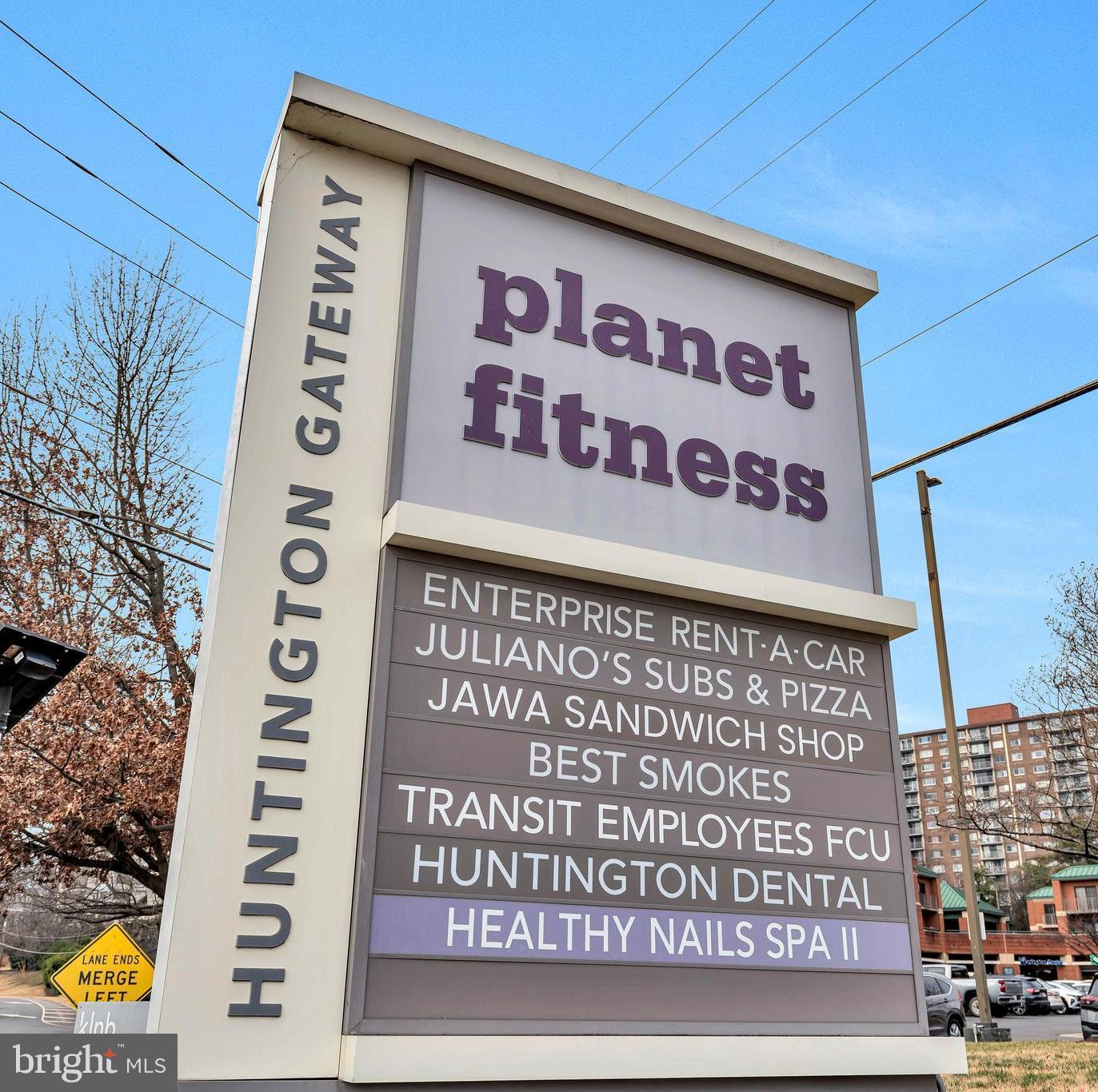 2605 Fort Farnsworth Road, Unit 314 Alexandria, VA 22303 - Photo 31 of 34 a sign on the side of a building