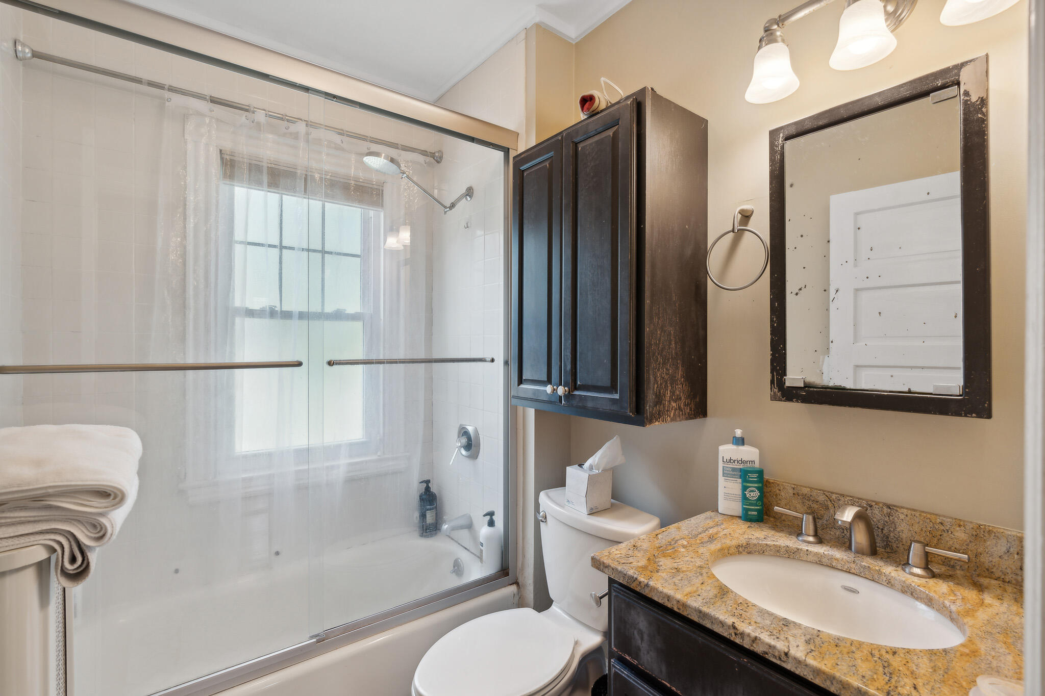 79 Clinton Street Portland, ME 04103 - Photo 16 of 49 13