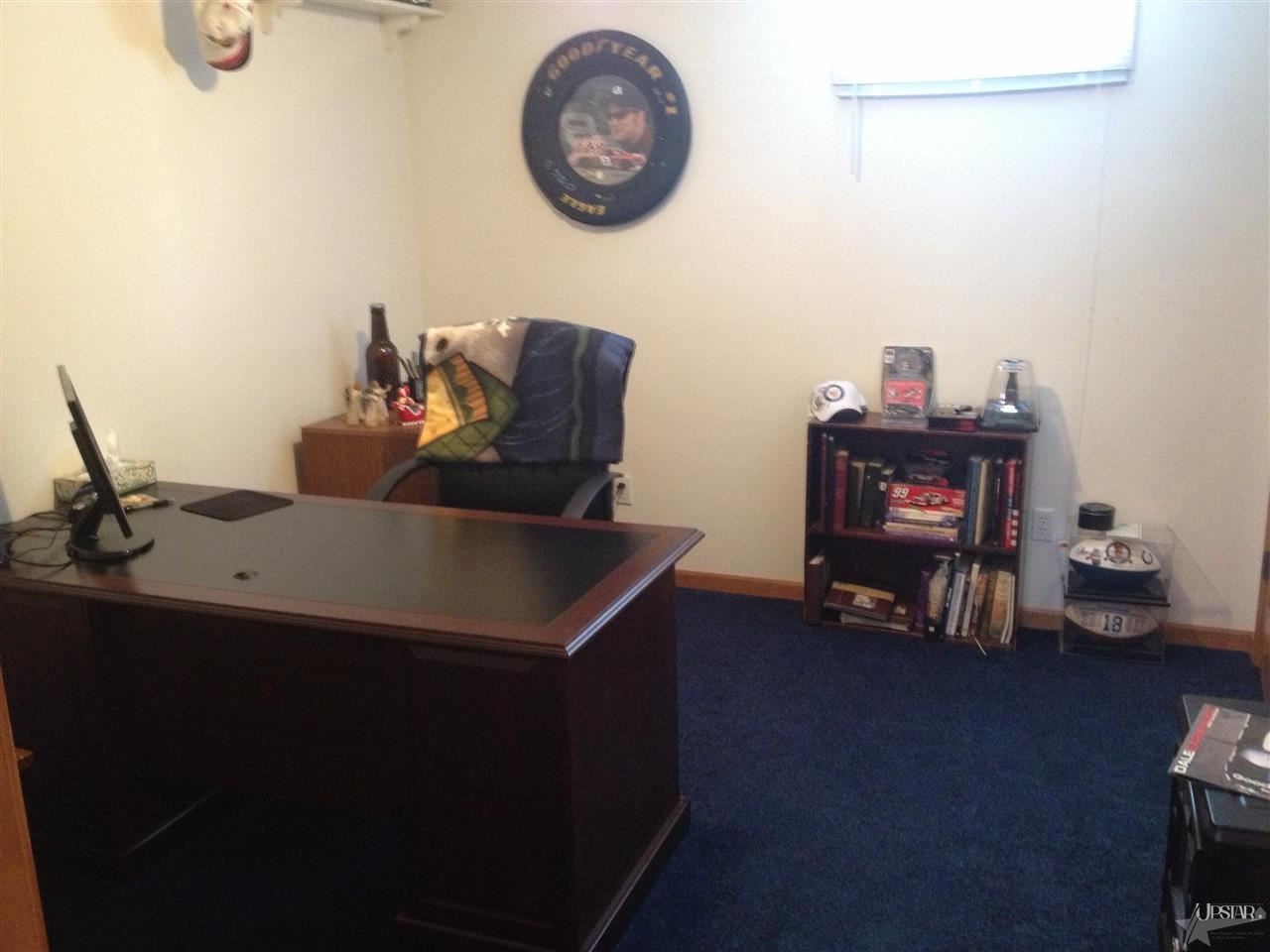 4940 Kyle Road Fort Wayne, IN 46809 - Photo 8 of 19