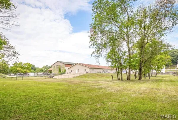 $899,900 | 1809 A U.S. Rte 66, Waynesville, MO 65583