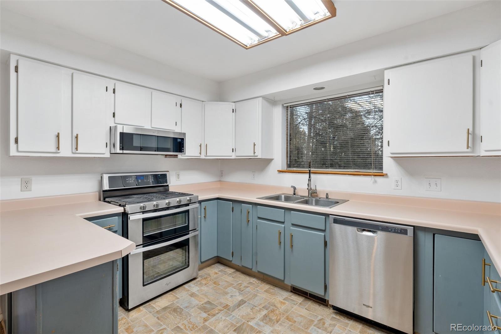 832 Spring Valley Drive Divide, CO 80814 - Photo 9 of 50