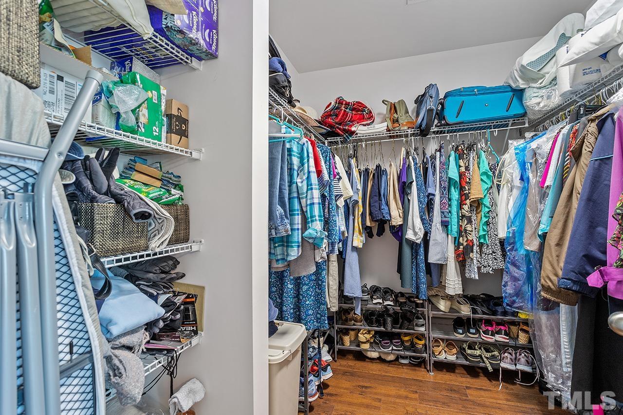 10109 Raven Tree Drive Raleigh, NC 27617 - Photo 22 of 36 Gallery Image 22