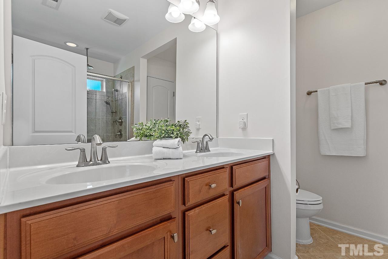 10109 Raven Tree Drive Raleigh, NC 27617 - Photo 23 of 36 Gallery Image 23