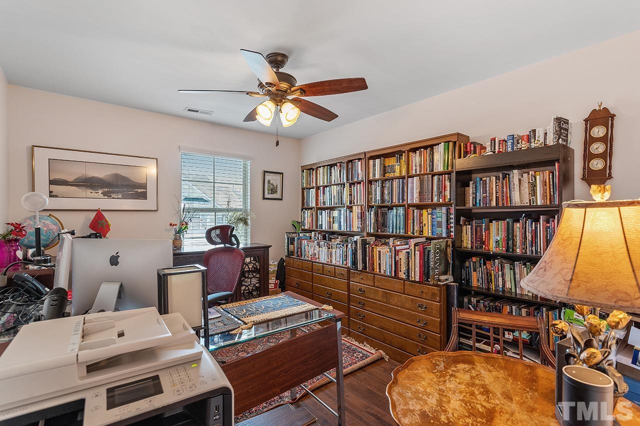 10109 Raven Tree Drive Raleigh, NC 27617 - Photo 27 of 36 Gallery Image 27