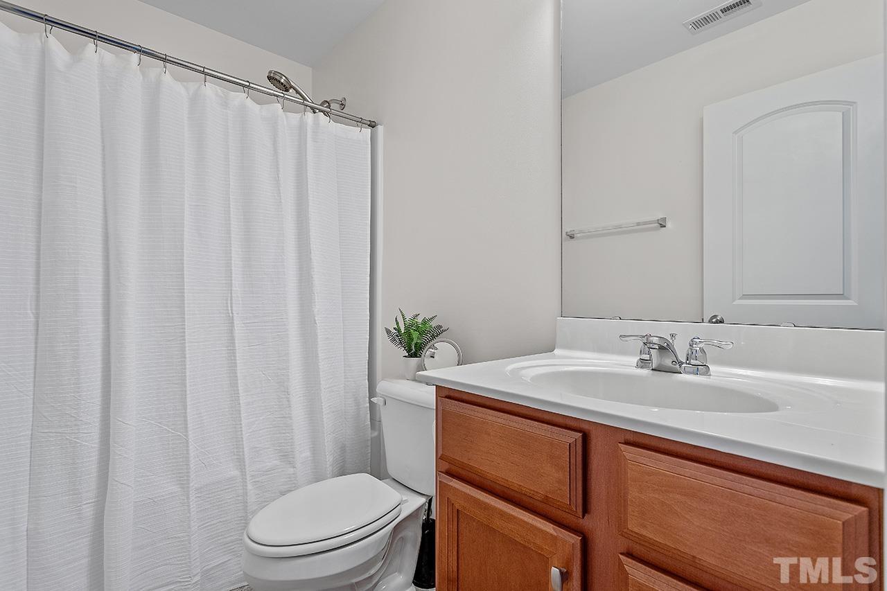 10109 Raven Tree Drive Raleigh, NC 27617 - Photo 31 of 36 Gallery Image 31