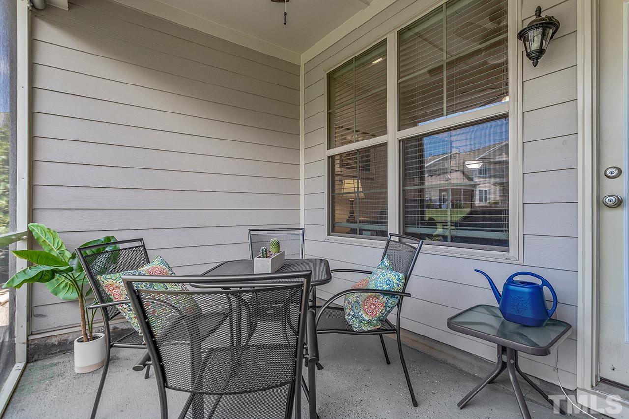 10109 Raven Tree Drive Raleigh, NC 27617 - Photo 6 of 36 Gallery Image 6