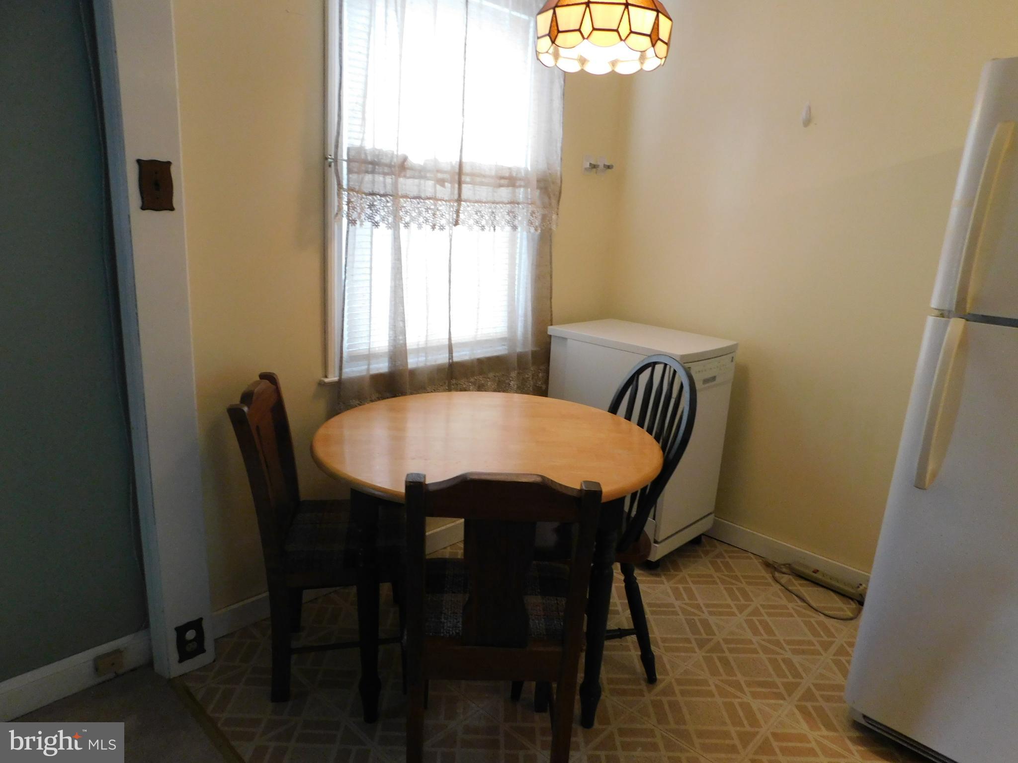 131 Willowbrook Road Clifton Heights, PA 19018 - Photo 9 of 21 Kitchen