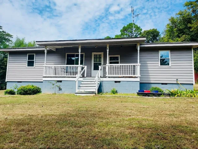 $219,999 | 1661 West Francis Spring Road, Whitwell, TN 37397