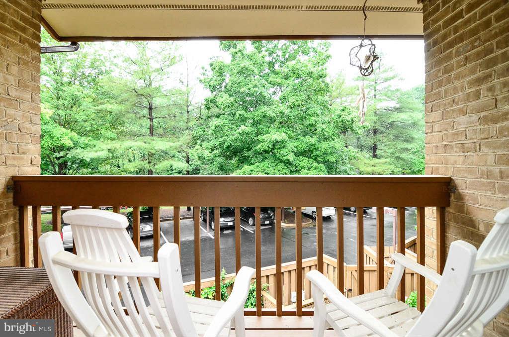 11222 Lagoon Lane Reston, VA 20191 - Photo 22 of 30 Exterior (Front)