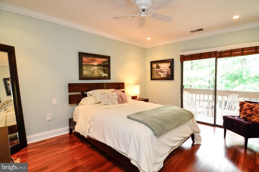 11222 Lagoon Lane Reston, VA 20191 - Photo 23 of 30 Bedroom