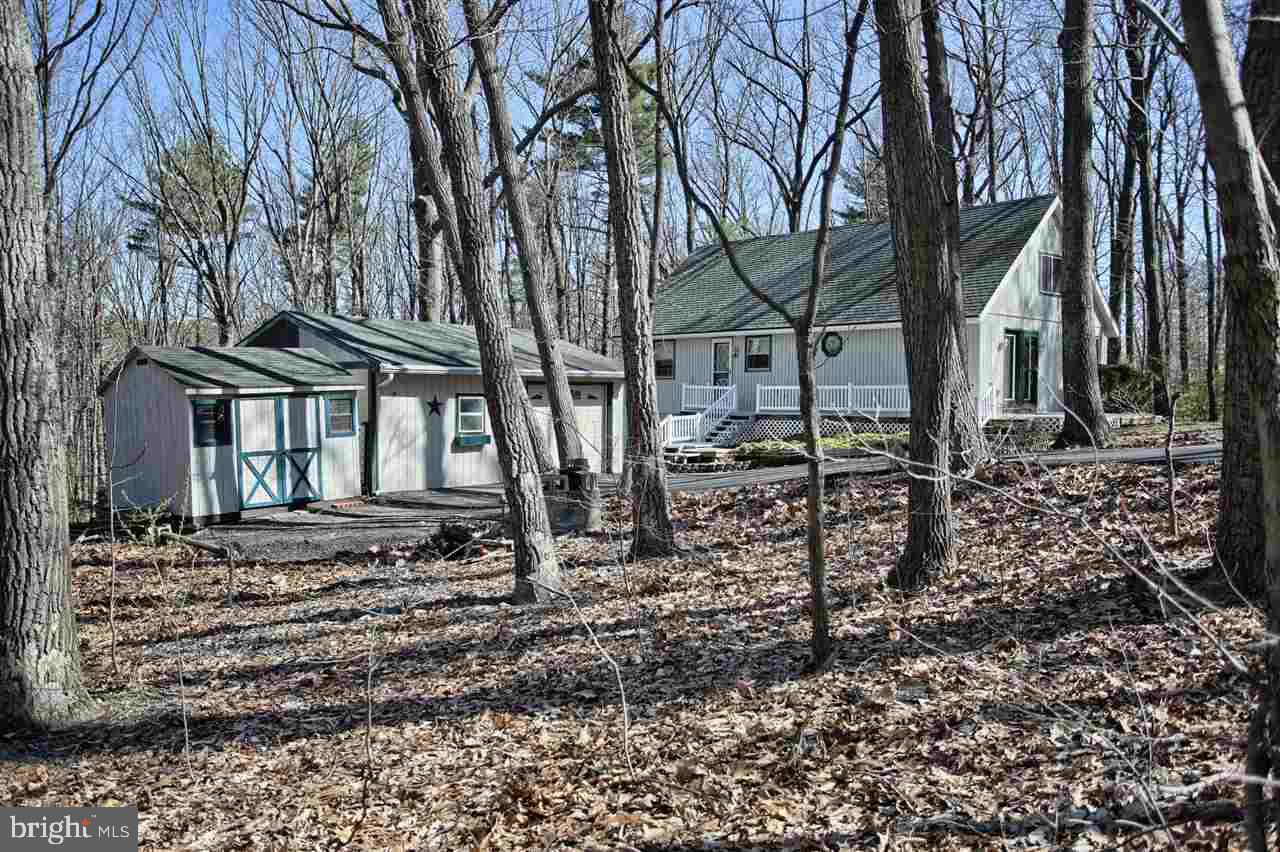 114 Oak Road Newport, PA 17074 - Photo 3 of 24 Gallery Image 3
