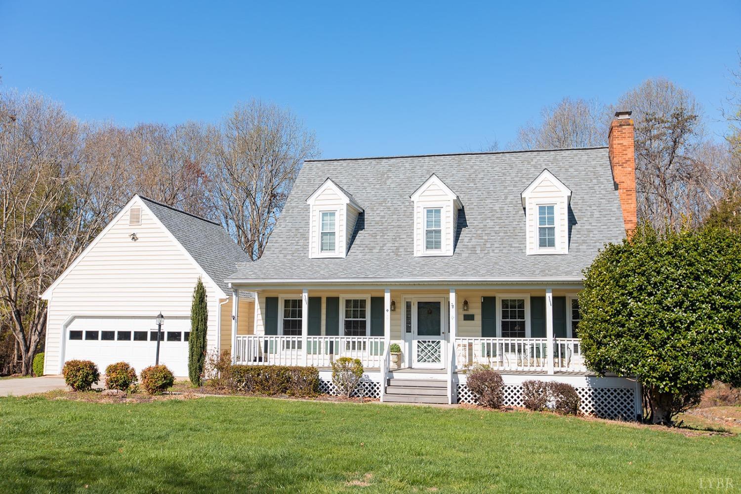 115 Hunters Creek Road Forest, VA 24551 - Photo 1 of 43 a view of a house with a yard