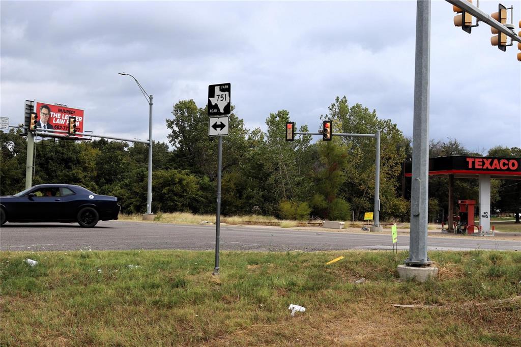 0 Fm-751 Quinlan, TX 75474 - Photo 2 of 5 a view of a house with a yard