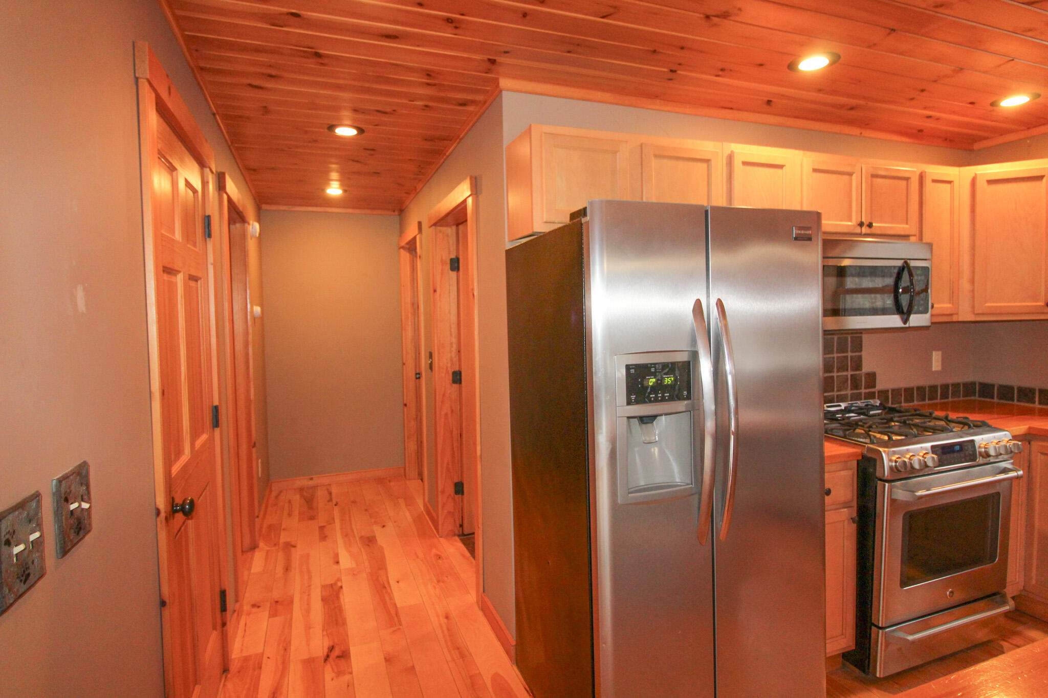 487 Howe Hill Road Greenwood, ME 04255 - Photo 16 of 43 Hallway