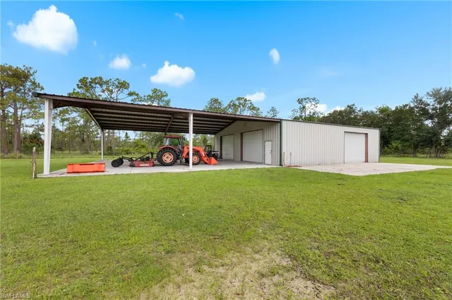 a view of a park with tree s
