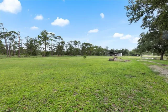 $780,000 | 18405 Dykes Road, Estero, FL 33928