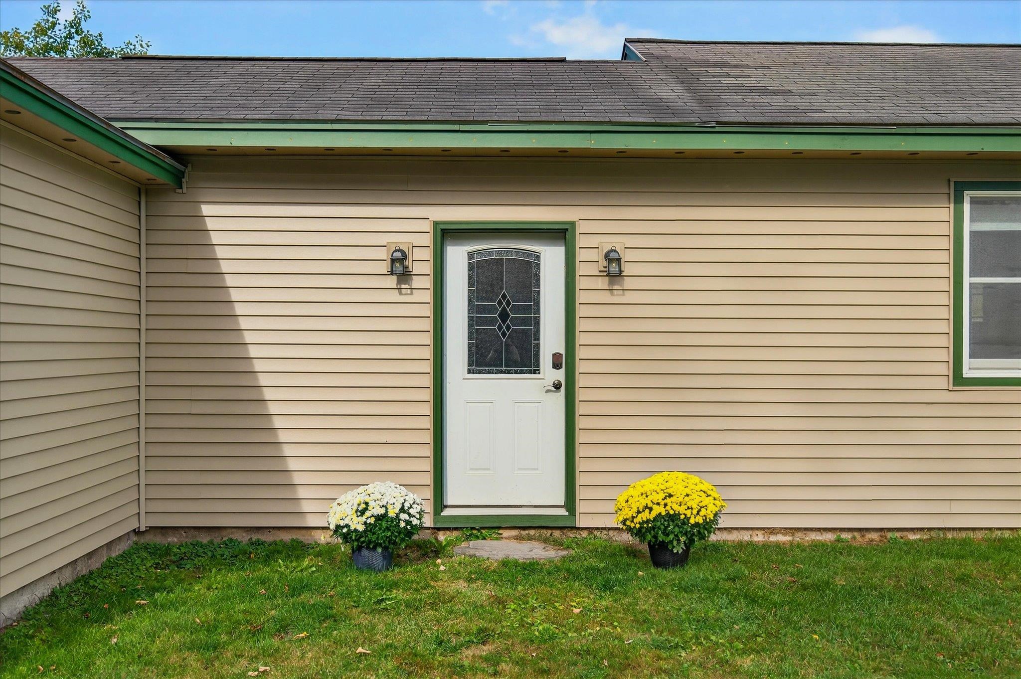 1243 Summit Road Mount Holly, VT 05758 - Photo 5 of 47 Gallery Image 5