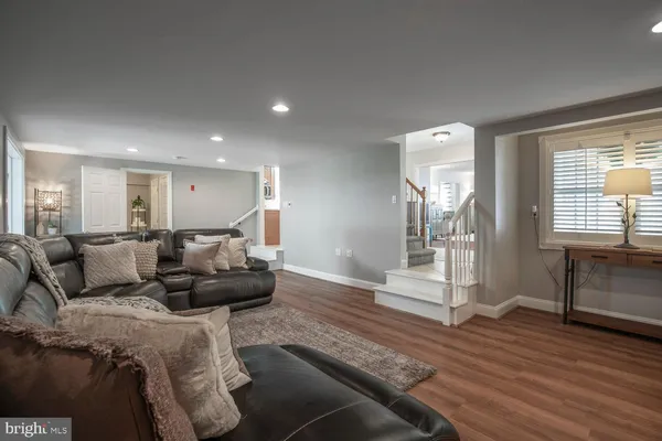 $750,000 | 251 Upper Holland Road, Richboro, PA 18954