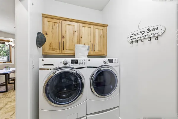 $1,350,000 | 1323 South David Street, Casper, WY 82601