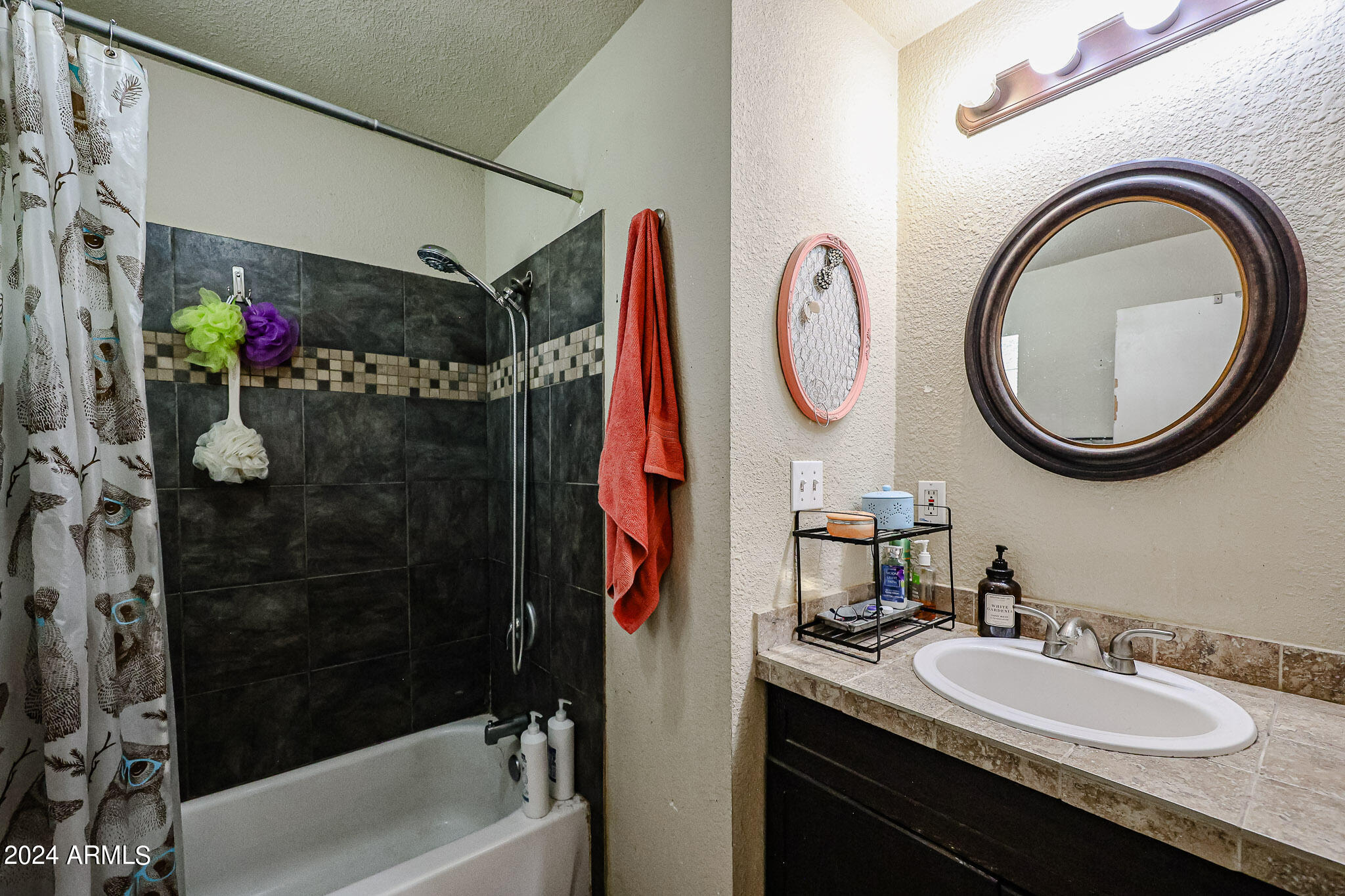 3301 East Nisbet Road Phoenix, AZ 85032 - Photo 17 of 24 B (14)